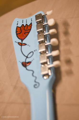 silvertone1449-19